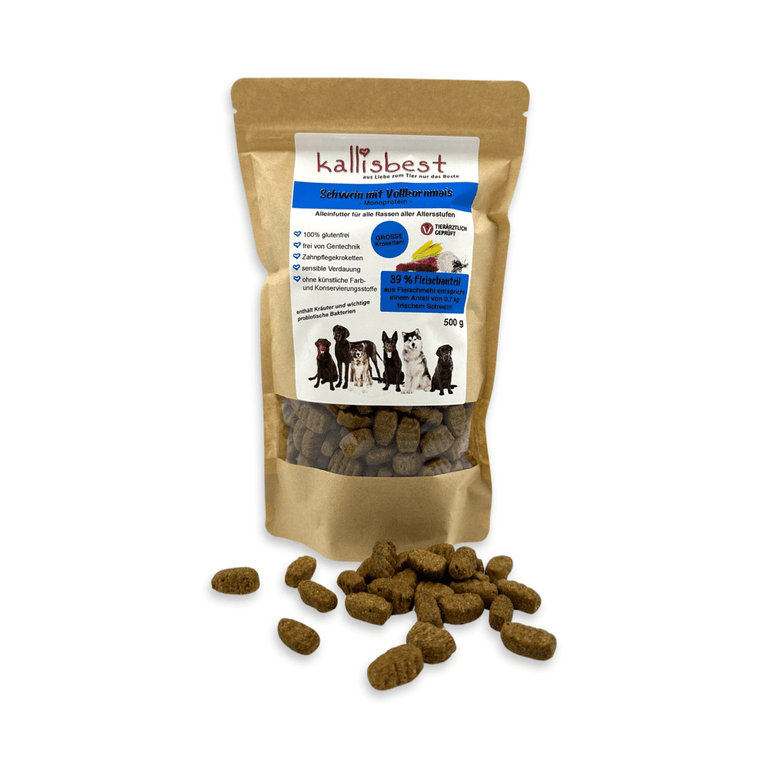 Kallisbest Hundefutter große Kroketten mit Schwein, Vollkornmais und Reis in einer Schüssel.